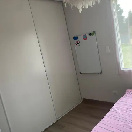 Climatisee Avec Piscine فيلة Prignac-et-Marcamps